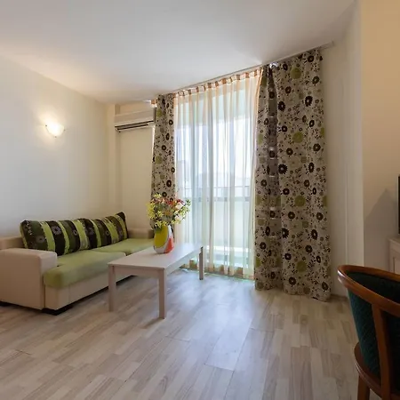 ❤1 Bedroom W Kitchen&pool View ❤cz❤ Apartment *