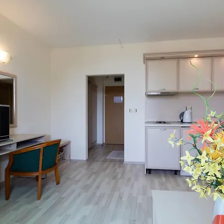 Lägenhet ❤1 Bedroom W Kitchen&pool View ❤cz❤